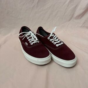 Women’s Vans Doheny - Women’s Size 8/Men’s Size 6.5 - Burgundy/White​